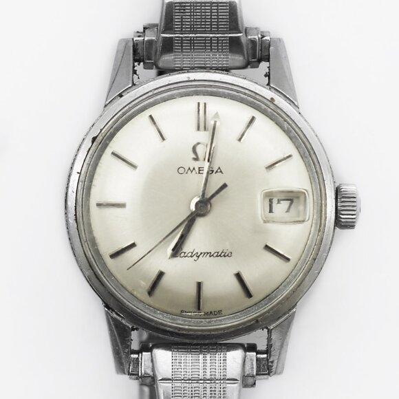 OMEGA Ladymatic Vintage Watch Cal. 681 main image 5